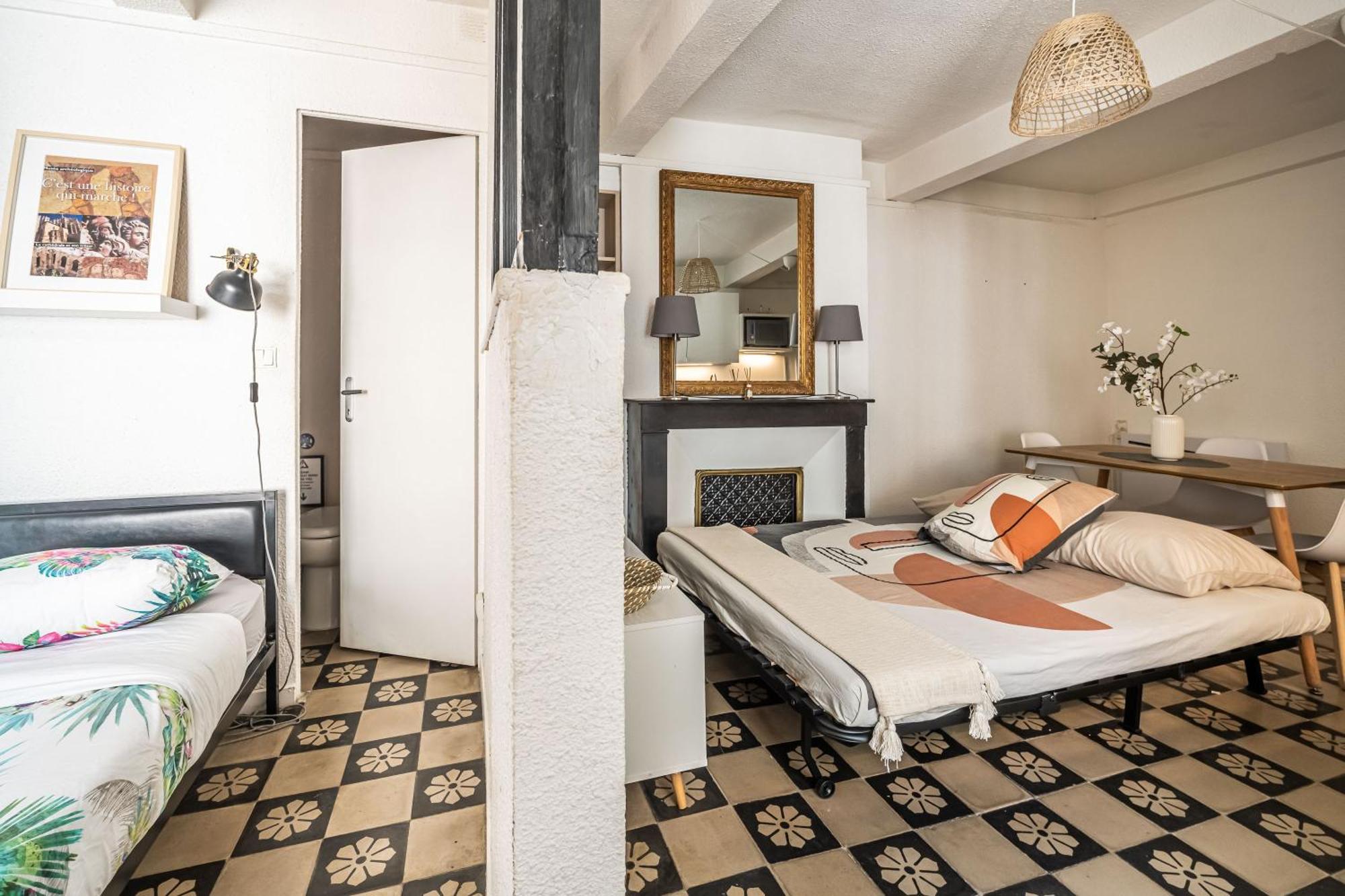 Charmant Studio Rue Droite Narbonne Ngoại thất bức ảnh